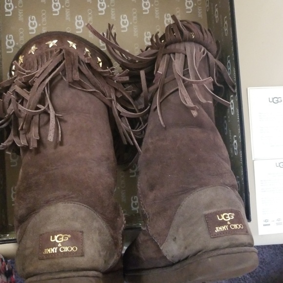 UGG - Picture 3 of 8